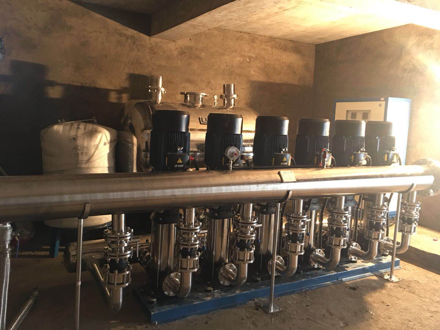 ׃�l�㉺��ˮ�O(sh��)��ˮ����ͣ�^���l��ԭ��